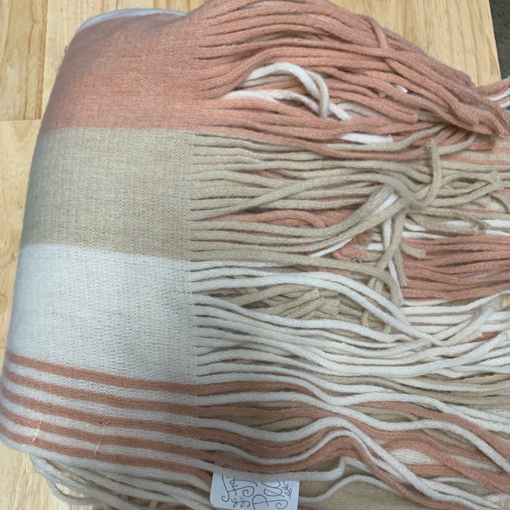 Free people scarf